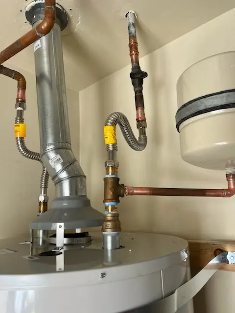 Water heater installation and plumbing repair in Wilkeson